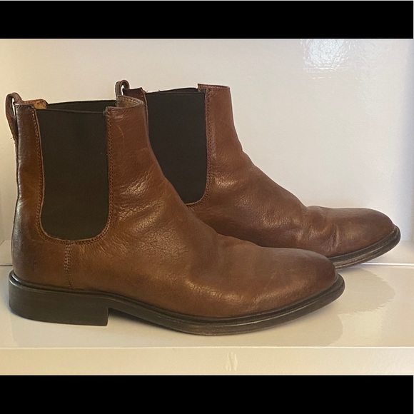 frye chris chelsea boot